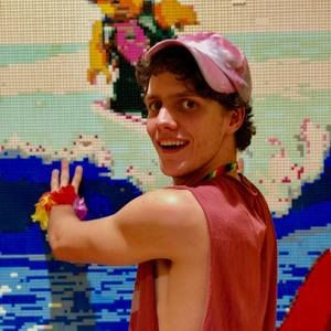 Meet your Posher, Noah